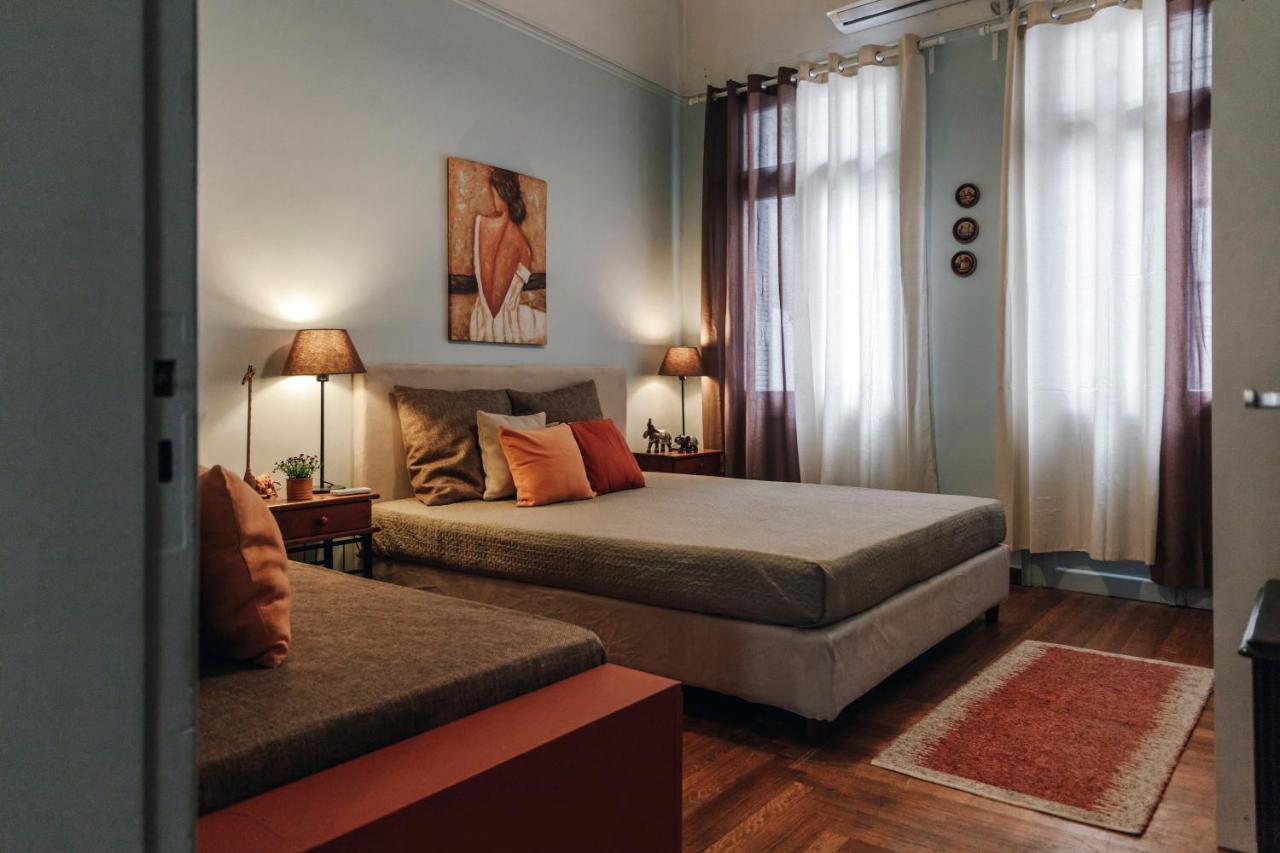 Monastiraki-Psiri, Old Town, 3-Bdr Apt, Sleep 6-10P, Spacious Court Yard Athen Eksteriør billede